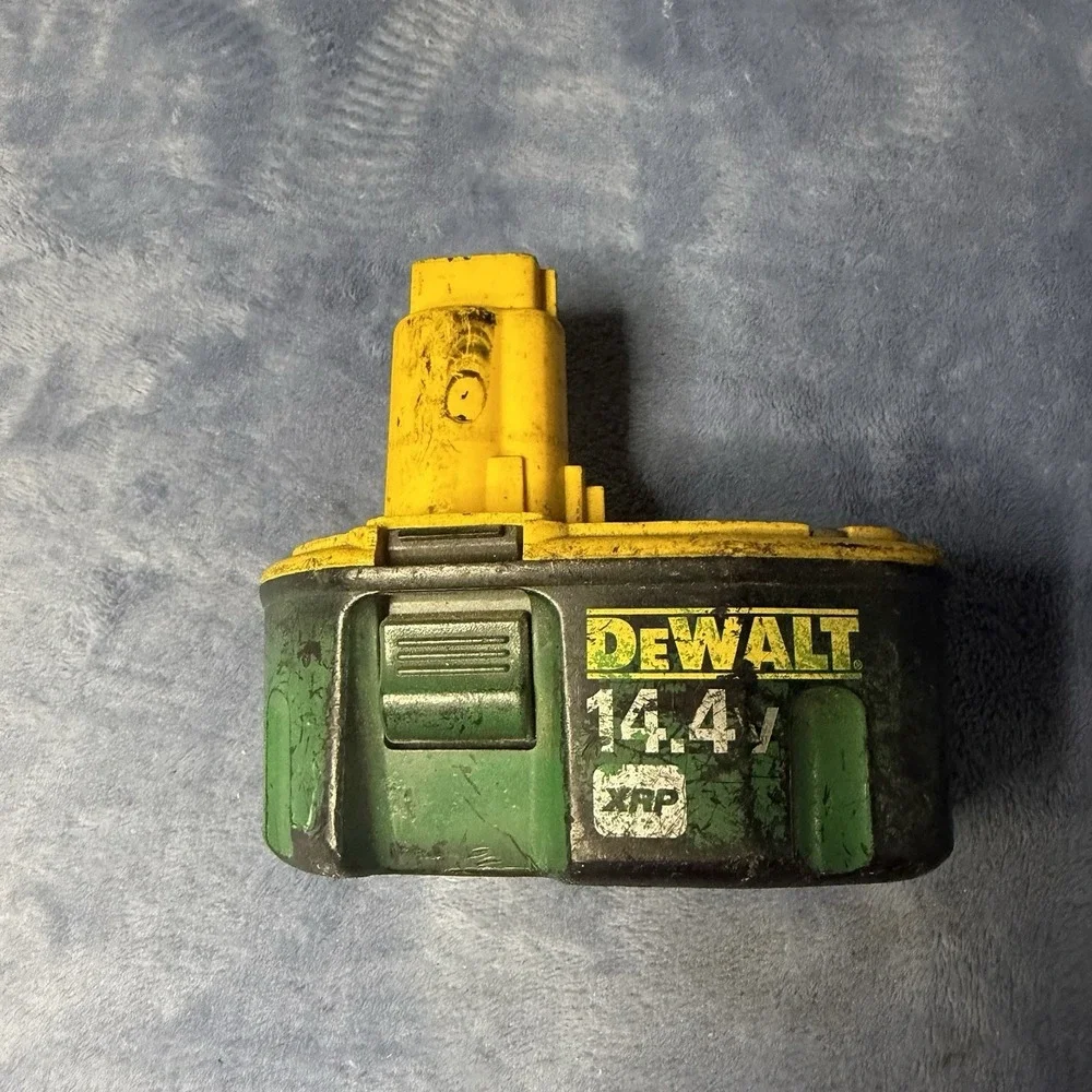 DEWALT DC9091‎ 14.4V XRP Battery Pack
